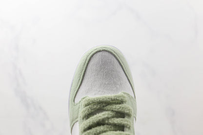 Nike Dunk Low Fleece Pack Honeydew