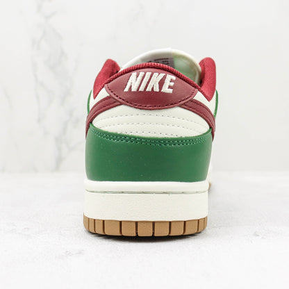 Nike Dunk Low Gorge Green