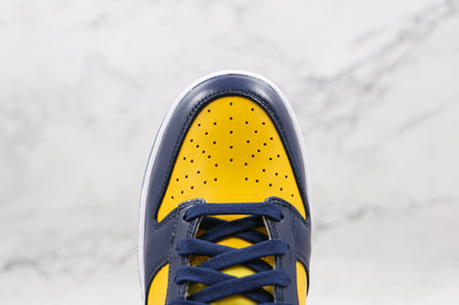 Nike Dunk Low Michigan