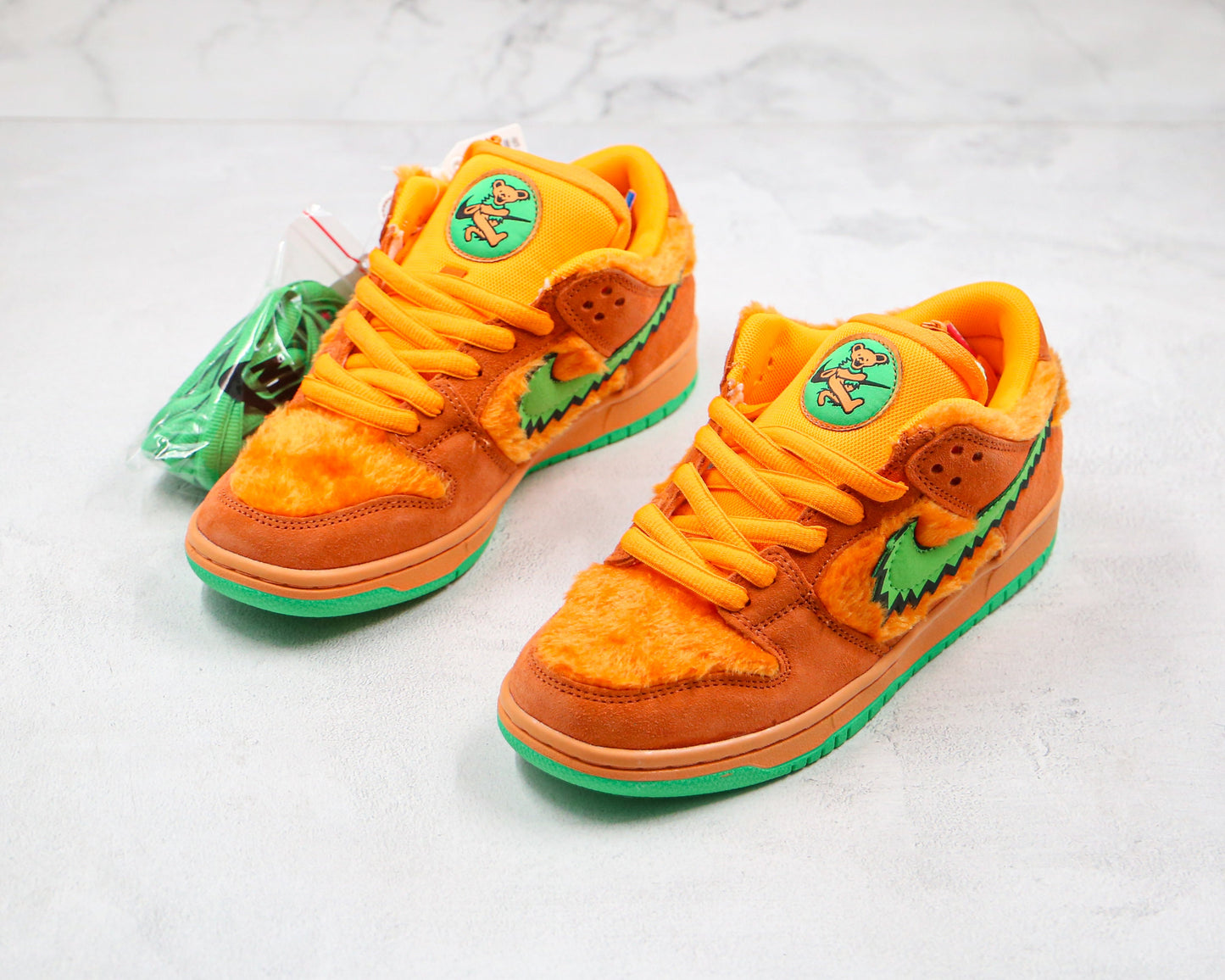 Nike SB Dunk Low Grateful Dead Bears Orange